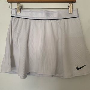 Like New Nike White Tennis Skirt